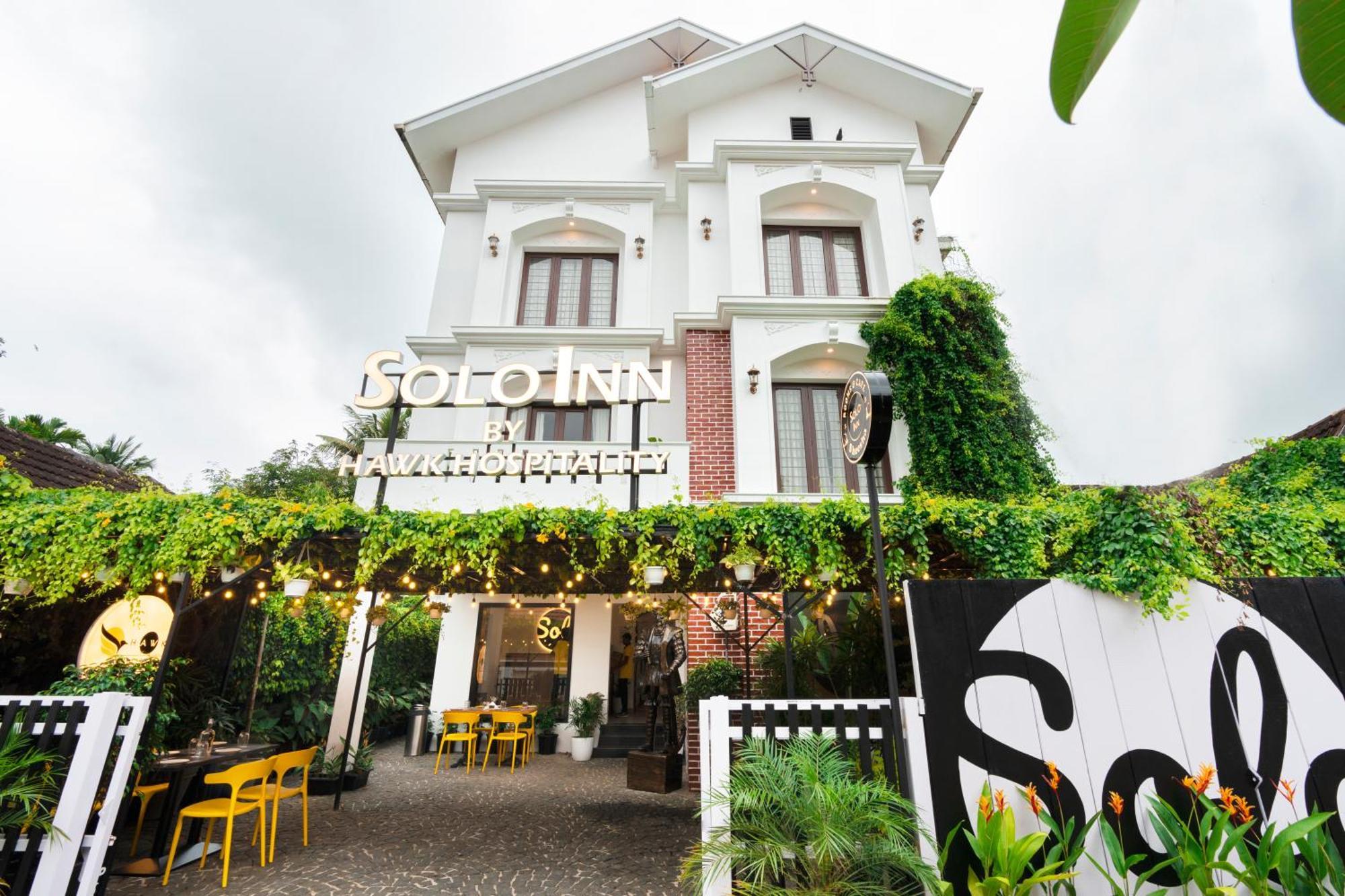 Solo Inn By Hawk Hospitality Kochi Exterior foto